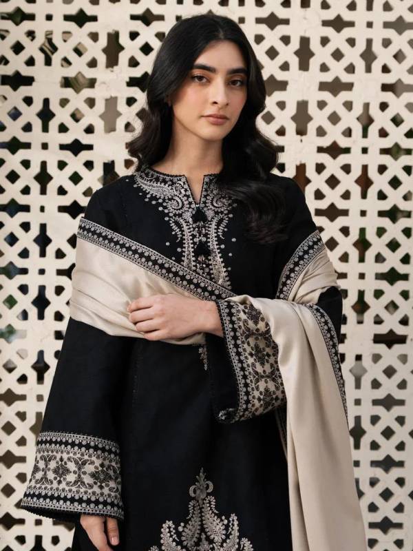 Jazmin Dhanak Embroidery 3pc dress